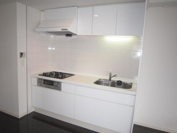 コンフォリア日本橋人形町の物件内観写真